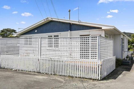 Photo of property in 127a Martin Street, Wallaceville, Upper Hutt, 5018