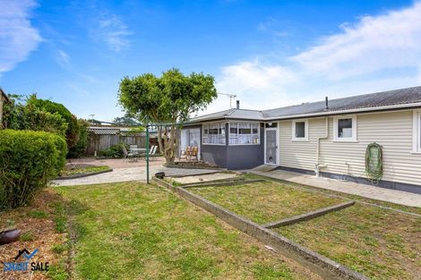 Photo of property in 9 Rerewai Place, Kelston, Auckland, 0602