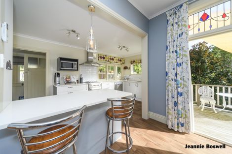 Photo of property in 110 Hastings Street, Halcombe, Feilding, 4779