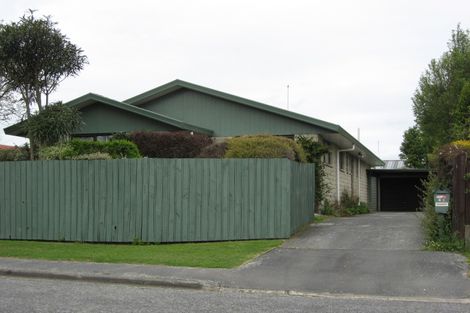 Photo of property in 42 Kowhai Avenue, Rangiora, 7400
