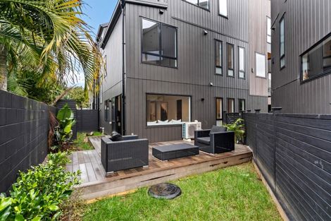 Photo of property in 53b Regina Street, Westmere, Auckland, 1022