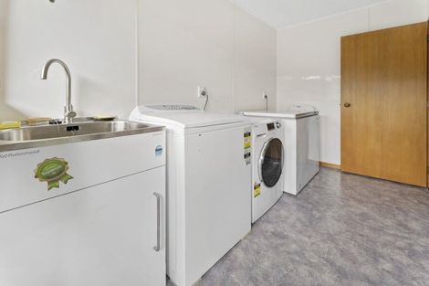 Photo of property in 10 Stagg Place, Brightwater, 7022