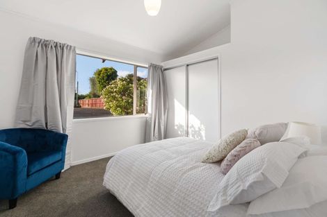 Photo of property in 1/35 Swanson Road, Henderson, Auckland, 0610