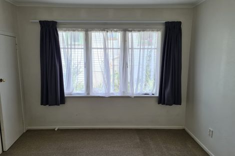 Photo of property in 5 Potiki Place, Glen Innes, Auckland, 1072