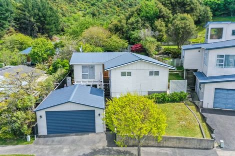 Photo of property in 37 Mcgowan Road, Wainuiomata, Lower Hutt, 5014