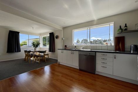 Photo of property in 19 Grange Street, Winton, 9720