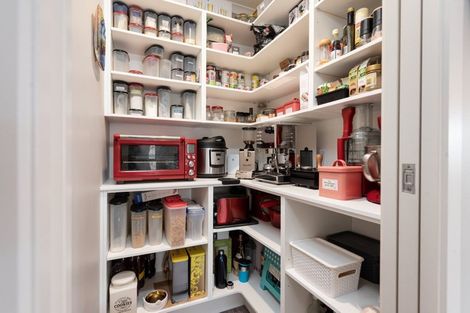 Photo of property in 6 Paiawa Way, Pyes Pa, Tauranga, 3110