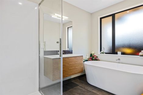 Photo of property in 9 Saint James Place, Rangiora, 7400