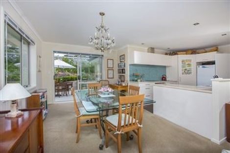 Photo of property in 2 Parkdale Close, Snells Beach, 0920