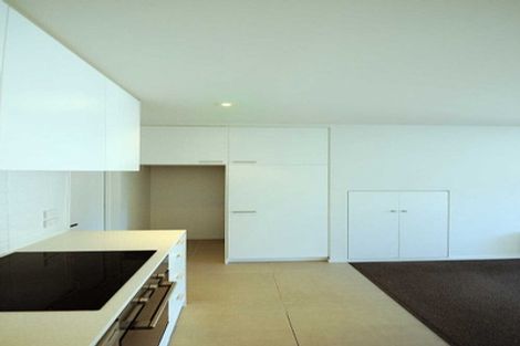 Photo of property in 20/10 North Avon Road, Richmond, Christchurch, 8013