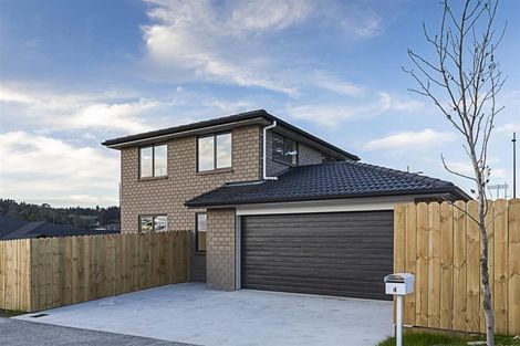 Photo of property in 4 Verdot Close, Kumeu, 0810