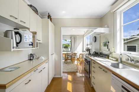 Photo of property in 5 Bulwer Street, Devonport, Auckland, 0624