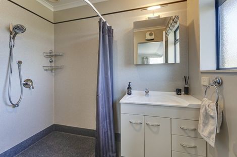 Photo of property in 16 Monaco View, Stoke, Nelson, 7011