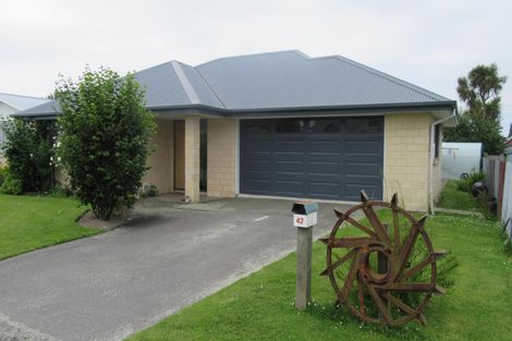 Photo of property in 42 Maude Street, Waimate, 7924