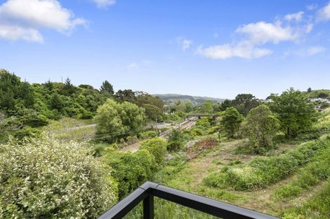 Photo of property in 14 Ara Patukawenga, Tawa, Wellington, 5028