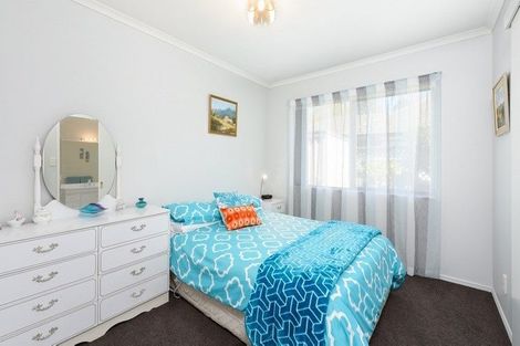 Photo of property in 40 Fairview Place, Te Puke, 3119