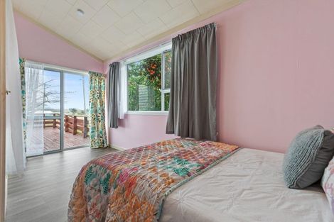 Photo of property in 28 Stirling Street, Te Aroha, 3320