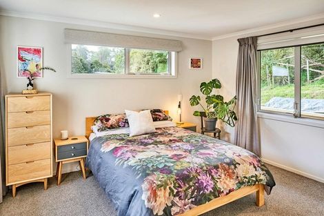 Photo of property in 4 Hull Place, Whitby, Porirua, 5024