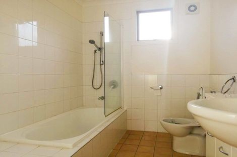 Photo of property in 17 Belle Verde Drive, Sunnynook, Auckland, 0630