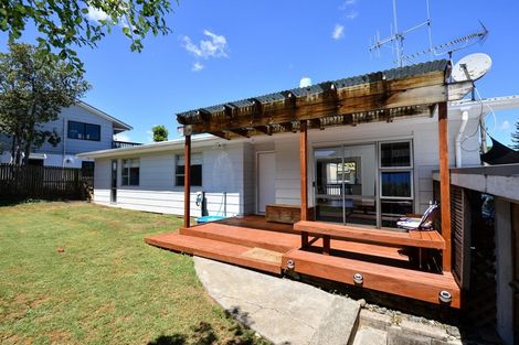 Photo of property in 16b Huia Avenue, Forest Lake, Hamilton, 3200