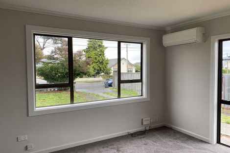 Photo of property in 21 Griffiths Avenue, Linwood, Christchurch, 8062
