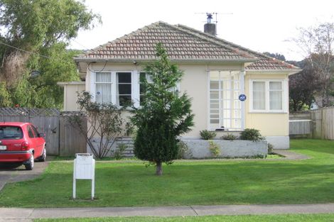 Photo of property in 15 Poole Street, Taita, Lower Hutt, 5011
