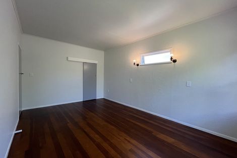Photo of property in 64 Sylvan Crescent, Te Atatu South, Auckland, 0610