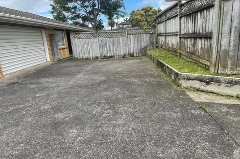 Photo of property in 7/51 Redoubt Road, Goodwood Heights, Auckland, 2105