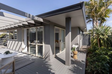 Photo of property in 91a Simpson Road, Papamoa Beach, Papamoa, 3118
