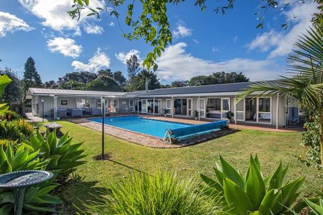 Photo of property in 14 Dip Road, Jacks Point, 9371