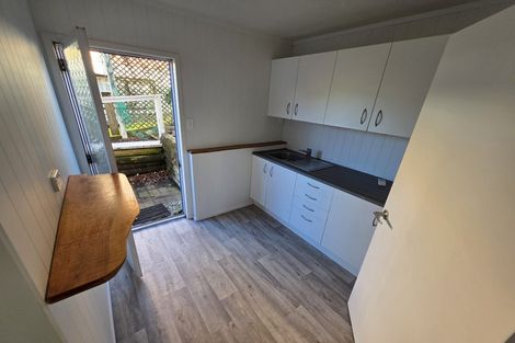 Photo of property in 16 Arohia Place, Snells Beach, 0920