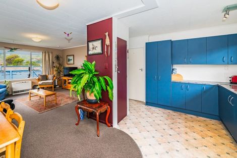 Photo of property in 97a Hillcrest Road, Raumati Beach, Paraparaumu, 5032