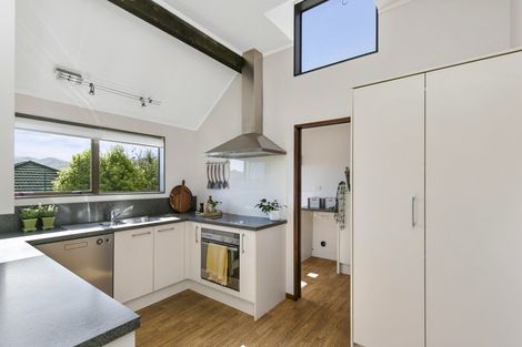 Photo of property in 41 Clutha Avenue, Khandallah, Wellington, 6035