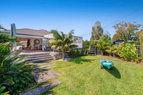 Photo of property in 7 Ardlui Avenue, Manly, Whangaparaoa, 0930