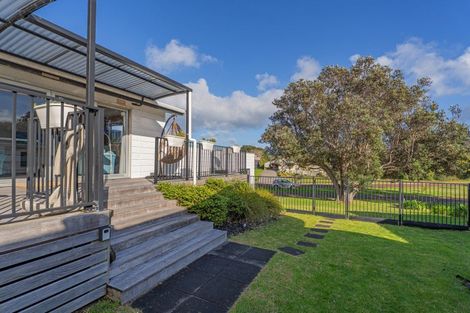 Photo of property in 6 Winderton Way, Pauanui, Hikuai, 3579