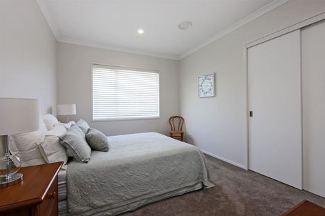 Photo of property in 49 Arataki Road, Havelock North, 4130