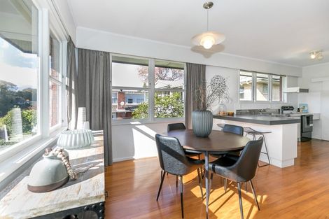 Photo of property in 27 Ann Street, Beerescourt, Hamilton, 3200