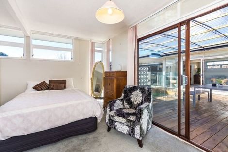 Photo of property in 20 Hinerau Grove, Waipahihi, Taupo, 3330