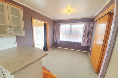 Photo of property in 39 Abraham Crescent, Milson, Palmerston North, 4414
