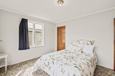 Photo of property in 15 Potaka Street, Marton, 4710