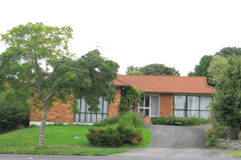 Photo of property in 22 Voltaire Court, Botany Downs, Auckland, 2010