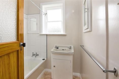 Photo of property in 8 Holyrood Avenue, Wakari, Dunedin, 9010