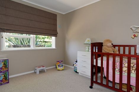 Photo of property in 69a Captain Scott Road, Glen Eden, Auckland, 0602