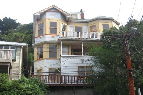 Photo of property in 196 Glenmore Street, Northland, Wellington, 6012