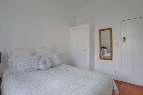 Photo of property in 29 Stafford Road, Northcote Point, Auckland, 0627