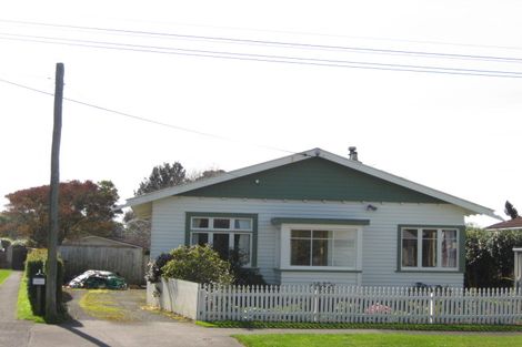 Photo of property in 22 Wallath Road, Westown, New Plymouth, 4310