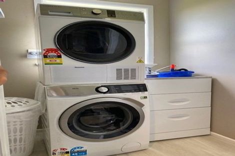 Photo of property in 2 Villers Street, Bay View, Napier, 4104