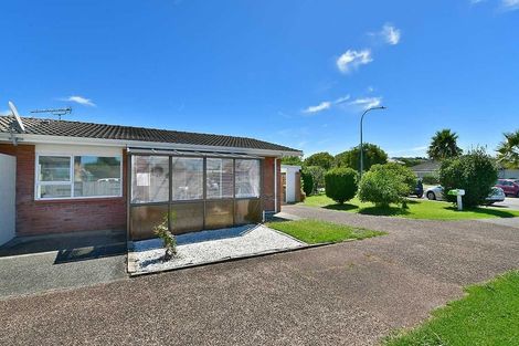 Photo of property in 1/70 Florence Avenue, Orewa, 0931