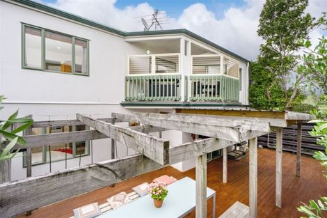 Photo of property in 2/770 Beach Road, Browns Bay, Auckland, 0630