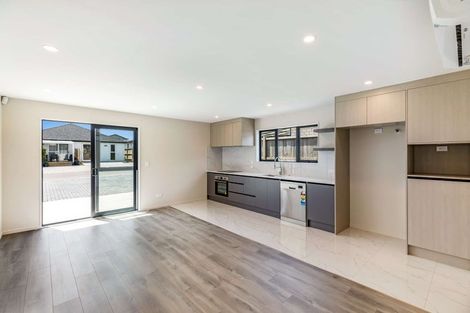 Photo of property in 6 Rorotu Avenue, Karaka, Papakura, 2113